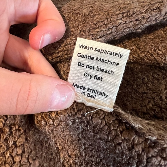 INDIGO LUNA KOMOREBI X
HITOMI CARDIGAN - Picture 3 of 9